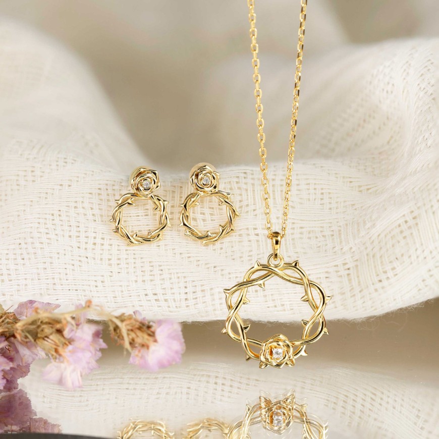 Crown of Thorns Rose Pendant Necklace